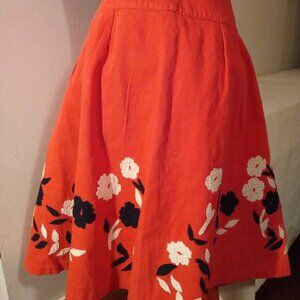 Vintage midi skirt with flower aplique, Size 14